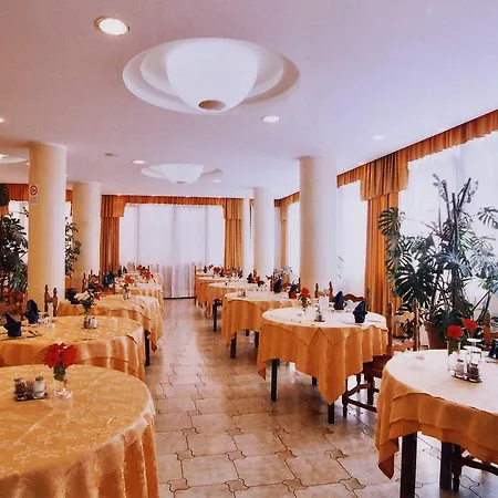 Marrani 3*