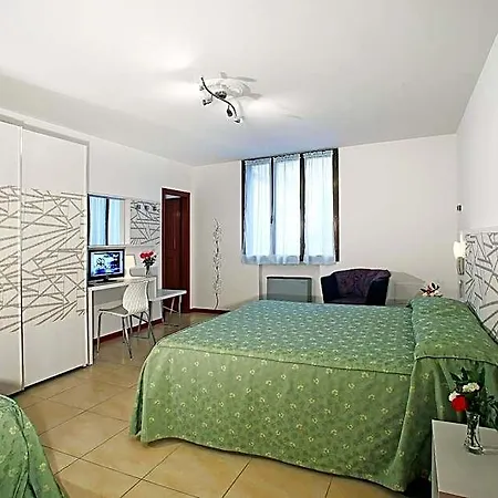 Marrani 3*