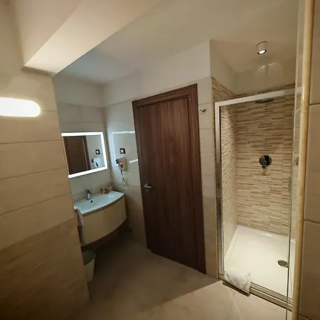 Hotel Marrani 3*