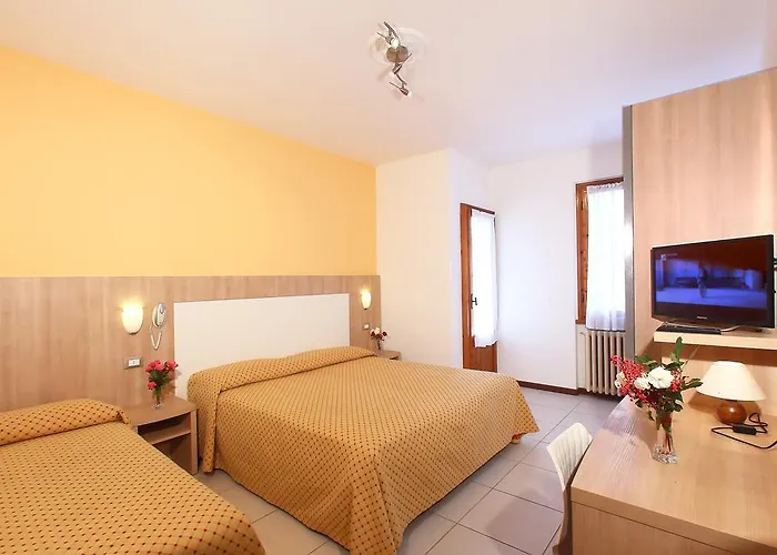 Ξενοδοχείο Marrani 3*